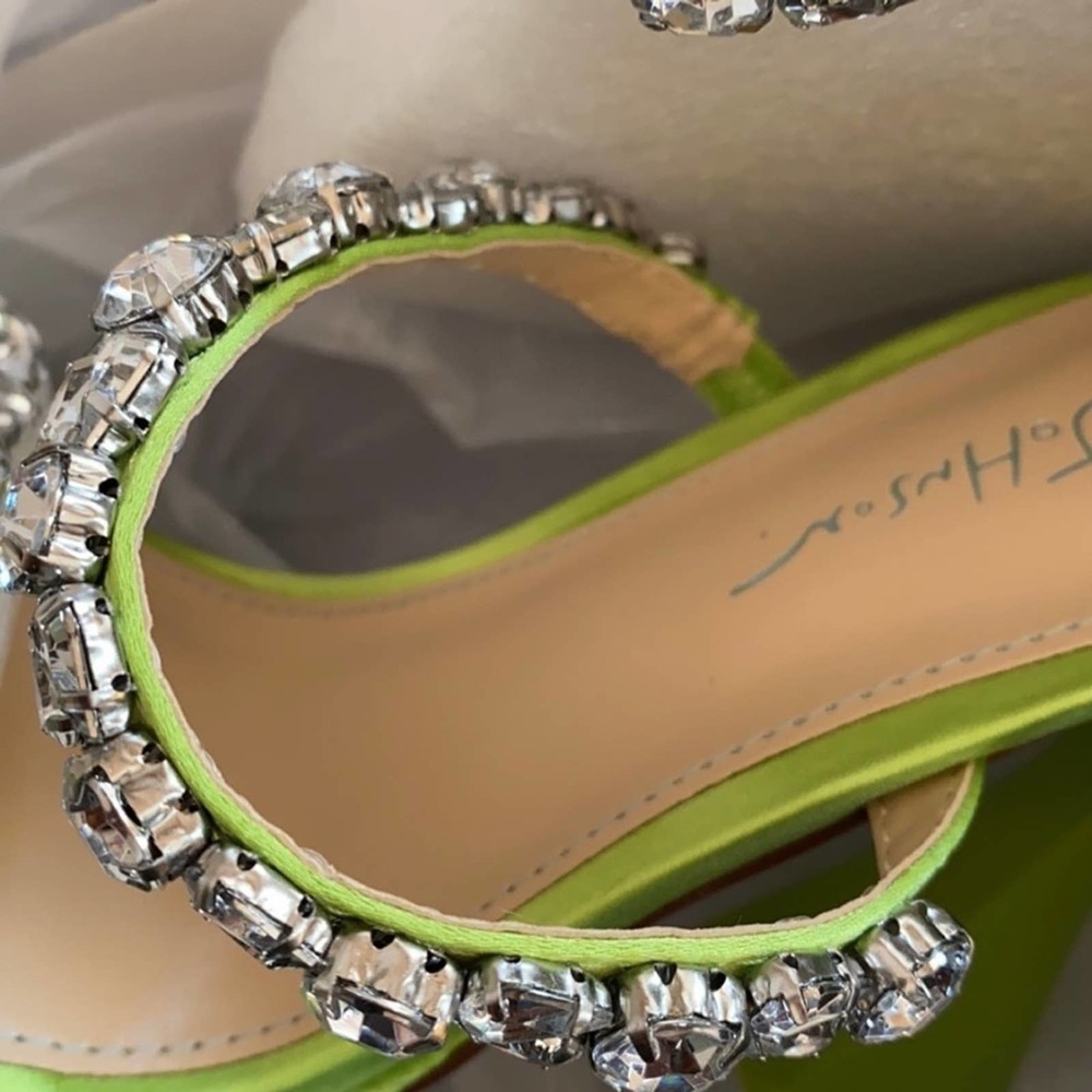 NWT Betsey Johnson Perry Citron Neon Green Rhinestone Strappy Heels Size 8.5 - Picture 4 of 12